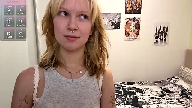 Snapshot of ElfriedaZwack chatting on 06/19/26, 07:39 ElfriedaZwack online show from 06/19/26, 07:39