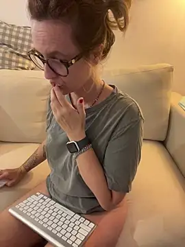 KnotBabe online show from 02/25/26, 04:11