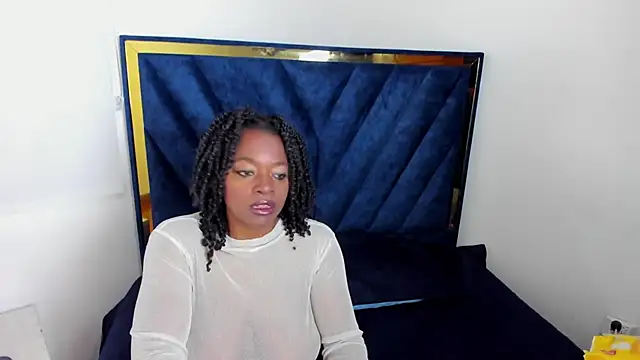 LunaDIaz  online show from 01/10/26, 11:45