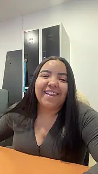 princezzc online show from 12/21/25, 07:43