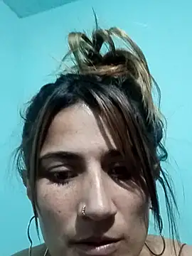 Snapshot of monitha_97 chatting on 11/28/25, 04:59 monitha 97 online show from 11/28/25, 04:59