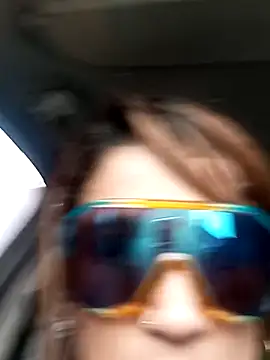 Snapshot of monitha_97 chatting on 11/28/25, 05:04 monitha 97 online show from 11/28/25, 05:04