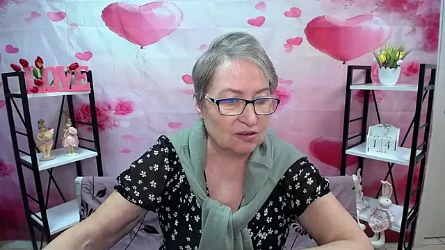 OlgaLuck online show from 04/14/26, 05:35