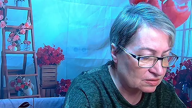 OlgaLuck online show from 04/16/26, 05:52