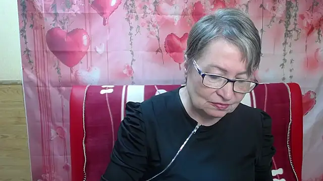 OlgaLuck online show from 05/01/26, 05:56