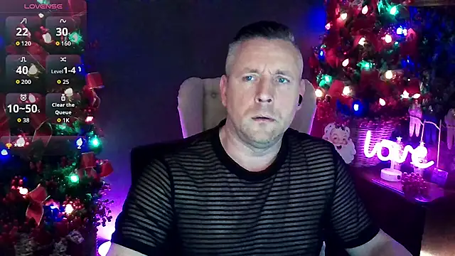 Snapshot of Hunter_Fl chatting on 11/29/25, 03:59 Hunter Fl online show from 11/29/25, 03:59