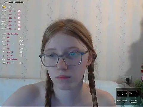 Snapshot of LustfulSarah chatting on 02/16/25, 12:41 LustfulSarah online show from 02/16/25, 12:41