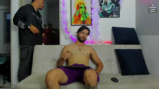 heteros curious online show from 02/09/26, 11:31