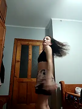 Snapshot of AlisKiv chatting on 11/27/25, 07:49 AlisKiv online show from 11/27/25, 07:49