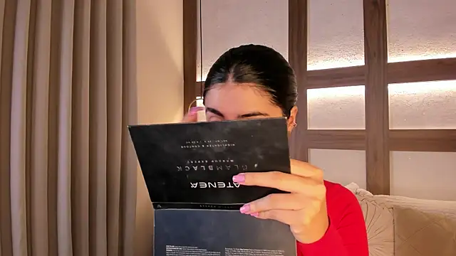 SarhaVega online show from 01/16/26, 01:37