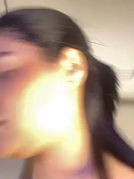 SarhaVega online show from 04/15/26, 01:18