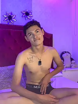 Milan Rizo online show from 11/23/25, 08:19