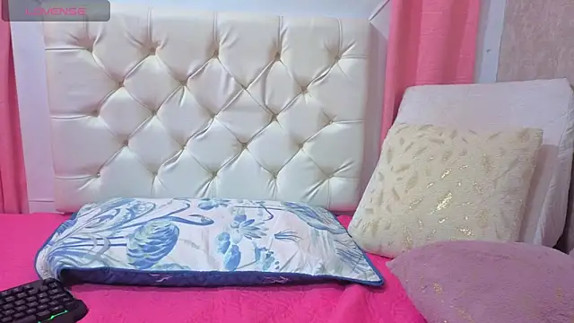 Malia fox online show from 02/06/26, 05:49