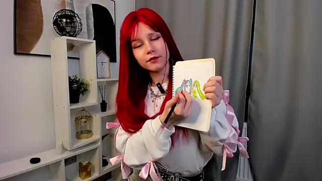 Snapshot of ShanaHearns chatting on 11/25/25, 08:36 ShanaHearns online show from 11/25/25, 08:36