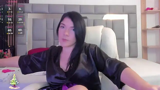 amaia santini online show from 12/17/25, 07:31