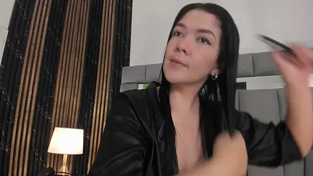 amaia santini online show from 07/18/26, 07:06