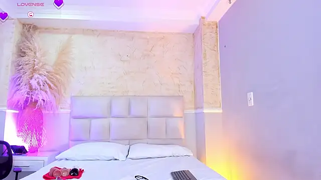 BritneyCortz  online show from 02/06/26, 10:35