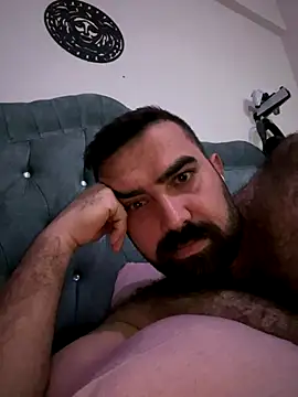 Ali2413 online show from 12/17/25, 08:48