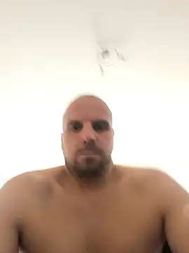 Phoenix2310 online show from 12/17/25, 11:38