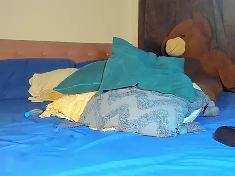 exotis tiahara777 online show from 12/19/25, 06:31