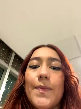 Eveeelyn25 online show from 12/19/25, 12:06