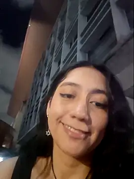 Eveeelyn25 online show from 06/18/26, 01:17