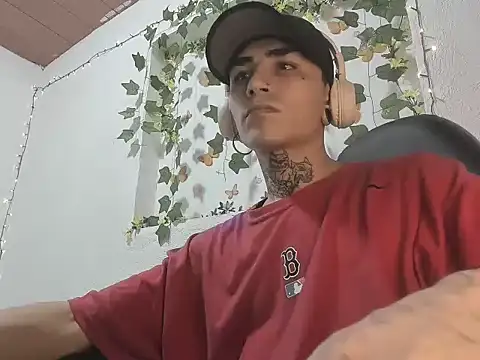 Snapshot of beatandtalk chatting on 11/22/25, 04:11 beatandtalk online show from 11/22/25, 04:11