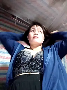 Snapshot of nezo-7 chatting on 11/29/25, 03:42 nezo-7 online show from 11/29/25, 03:42