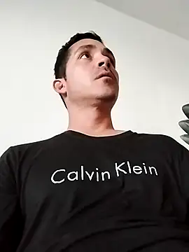 Logan hetero1 online show from 12/02/25, 09:43