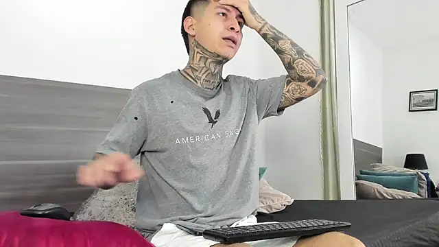 Andrew sanders68 online show from 12/19/25, 03:13