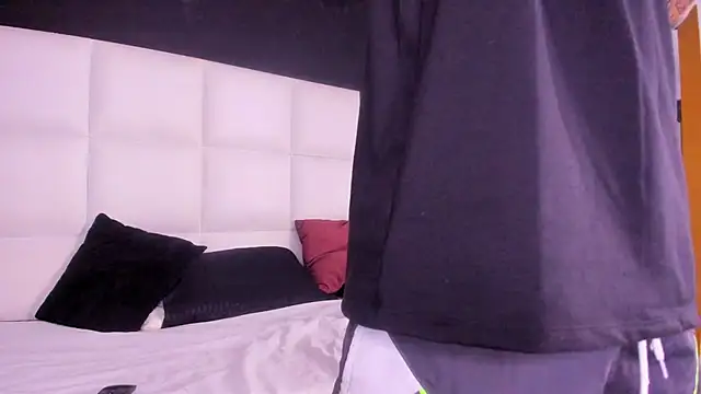 Andrew sanders68 online show from 01/13/26, 07:30