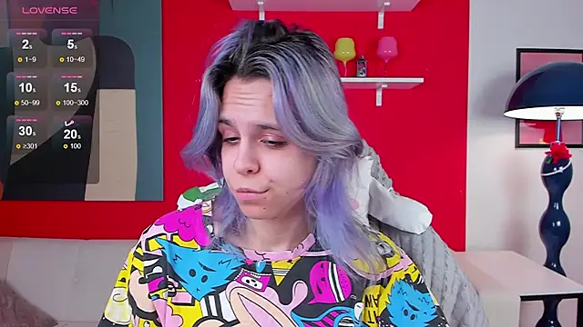 LiraBelle online show from 04/03/26, 03:15