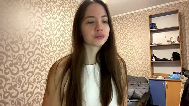 ChandaApplin online show from 12/20/25, 10:33