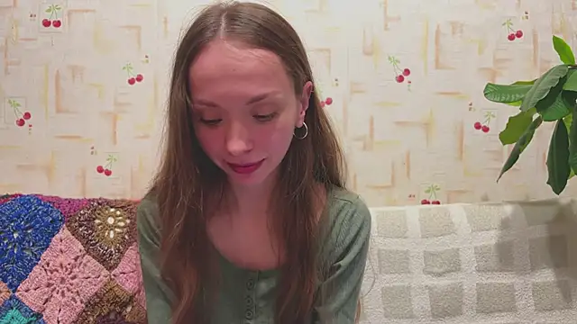 Snapshot of PaulaTisch chatting on 11/30/25, 06:34 PaulaTisch online show from 11/30/25, 06:34