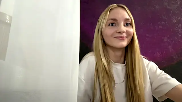 Snapshot of LangKrakowiak chatting on 12/02/25, 01:50 LangKrakowiak online show from 12/02/25, 01:50