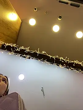 KateBurlesk online show from 12/20/25, 09:16