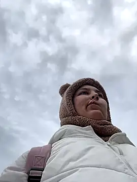 KateBurlesk online show from 12/22/25, 09:17