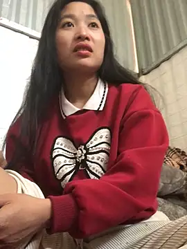 Snapshot of Lponeo029 chatting on 11/27/25, 04:58 Lponeo029 online show from 11/27/25, 04:58