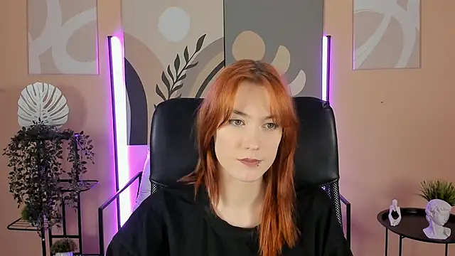 Snapshot of SierraHarper chatting on 11/29/25, 12:08 SierraHarper online show from 11/29/25, 12:08