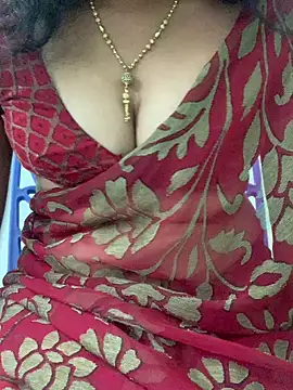 Snapshot of honeygirl6996 chatting on 06/29/26, 11:21 honeygirl6996 online show from 06/29/26, 11:21