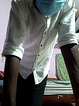 Snapshot of Karnataka-boy chatting on 12/05/25, 10:02 Karnataka-boy online show from 12/05/25, 10:02