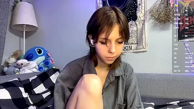 Snapshot of FairyLuna chatting on 12/03/25, 09:13 FairyLuna online show from 12/03/25, 09:13