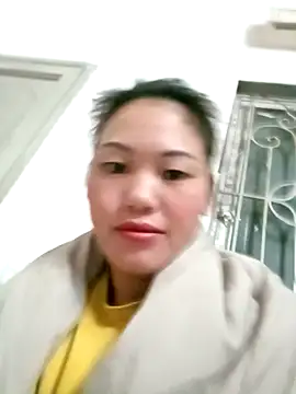 lynae-0 online show from 11/28/25, 08:33