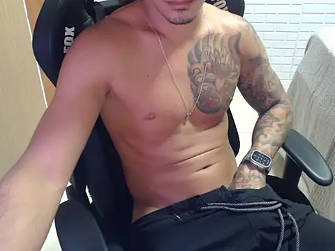 Snapshot of enzofelipe chatting on 07/28/26, 08:34 enzofelipe online show from 07/28/26, 08:34