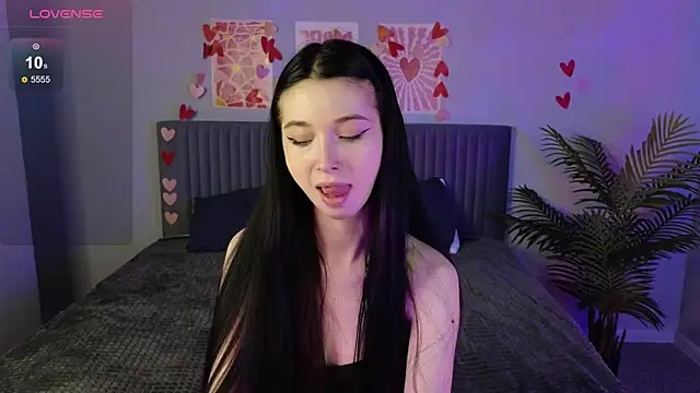 miiss jessica online show from 04/14/26, 01:22