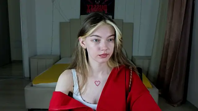 MILLIE MUR online show from 01/09/26, 05:10