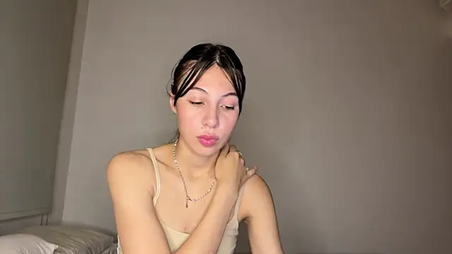 heyitsmia online show from 11/29/25, 12:57