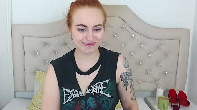 Snapshot of RubyBigBoobs chatting on 11/28/25, 04:53 RubyBigBoobs online show from 11/28/25, 04:53