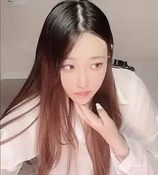 Snapshot of clara-cc chatting on 02/05/26, 01:49 clara-cc online show from 02/05/26, 01:49