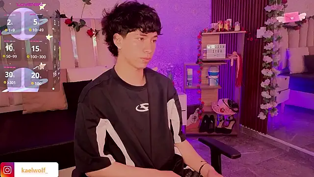 kaelwolf tay online show from 03/03/26, 07:20